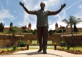 Nelson Mandela statue at the union buildings in Pretoria 