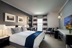 Commodore Hotel in Cape Town Waterfront - Luxury room