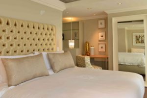 Cape Royale Hotel in Cape Town - 3 bedroom suite